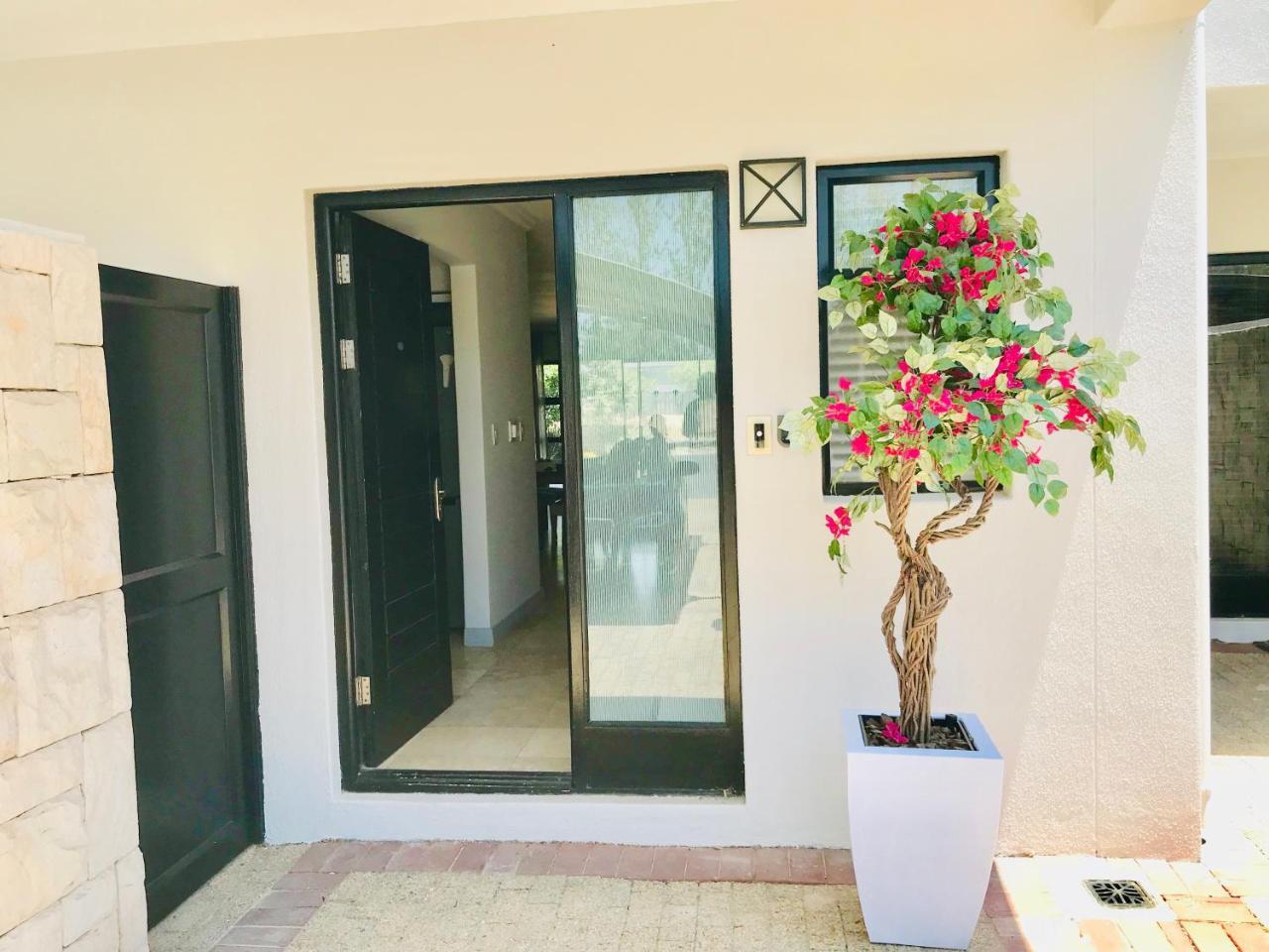 פארל Pearl Valley Golf Lodge מראה חיצוני תמונה